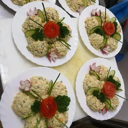 Hotel Sloneczna Miedzygorze